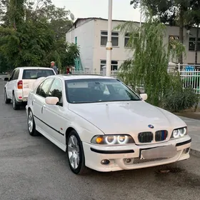 BMW E39 1996