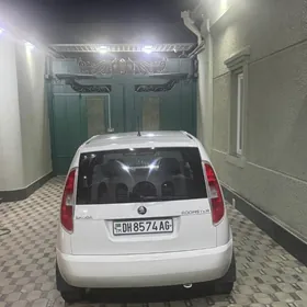 Skoda Roomster​ 2013