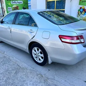 Toyota Camry 2010