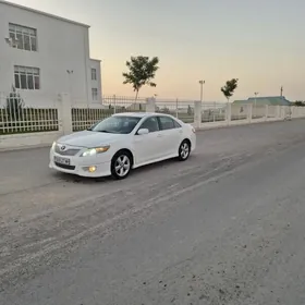 Toyota Camry 2010