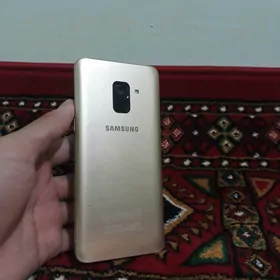 Samsung a8