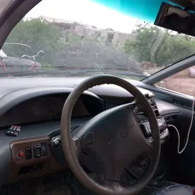 Toyota Previa 1992