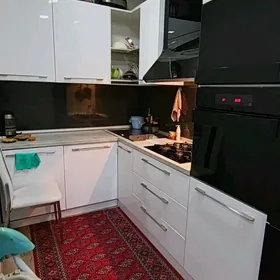 Satlyk jaý 1etaž 3 kom