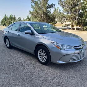 Toyota Camry 2017