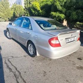 Toyota Camry 2003