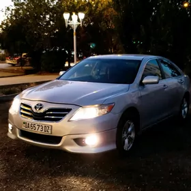 Toyota Camry 2010