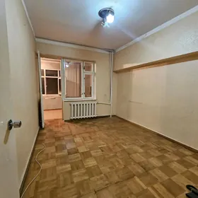 В ЦЕНТРЕ 3 КОМ 88М²