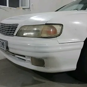 Nissan Maxima 1995