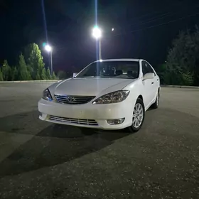 Toyota Camry 2005