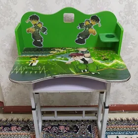 Детская парта Ben Ten