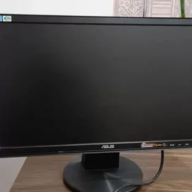 IGROWOÝ KOMPÝUTER KOMPLEKT