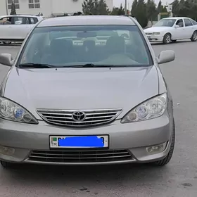 Toyota Camry 2005