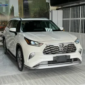 Toyota Highlander 2020