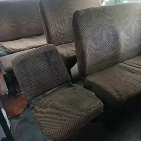 Toyota Hiace 2003