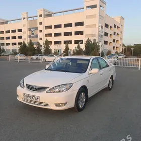 Toyota Camry 2005
