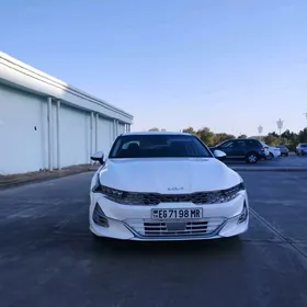 Kia K5 2021