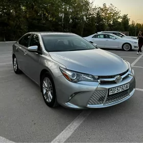 Toyota Camry 2016