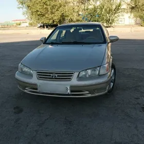 Toyota Camry 1997