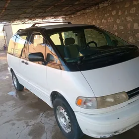 Toyota Previa 1993