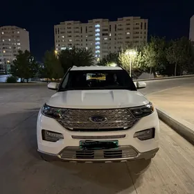 Ford Explorer 2019