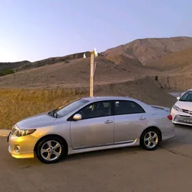 Toyota Corolla 2011