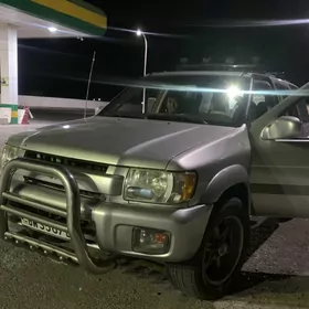 Infiniti QX4 2003