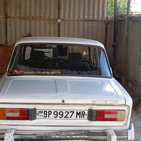 Lada 2106 1982