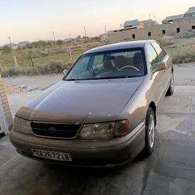 Toyota Avalon 1999