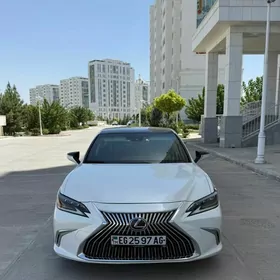 Lexus ES 350 2020