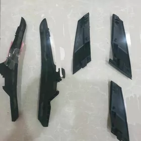 Corolla 03-19 suwakar zagluşka
