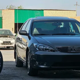 Toyota Camry 2003
