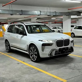 BMW X7 2024