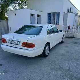 Mercedes-Benz C320 1997
