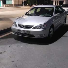 Toyota Camry 2005