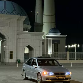 Opel Vectra 1999