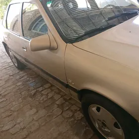 Opel Vectra 1991