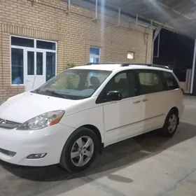 Toyota Sienna 2009