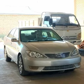 Toyota Camry 2003