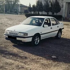 Opel Vectra 1990