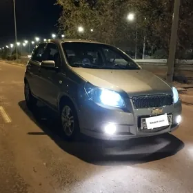 Chevrolet Aveo 2011