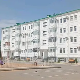 2 komnat 96m² Panelny