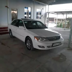 Toyota Avalon 2000