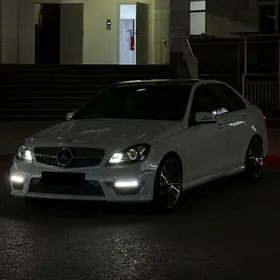 Mercedes-Benz C350 2008