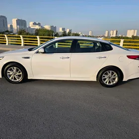 Kia Optima 2019