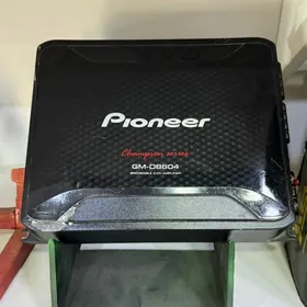 pioneer D8604
