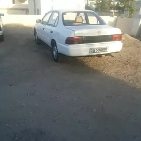 Toyota Corolla 1993