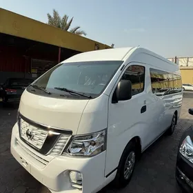 Nissan Urvan 2022
