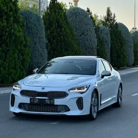 Kia Stinger 2017