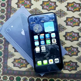 iPhone 8