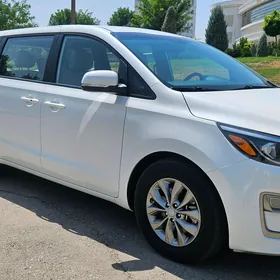 Kia Sedona 2020